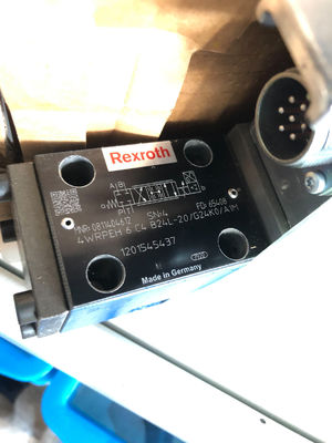0811404612 4WRPEH6C4B24L-2X / G24K0 / A1M 4WRPEH6C4B24L-20 / G24K0 / A1M Yön Kontrol Vanası Entegre Elektronik