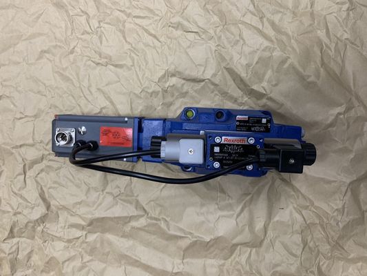 Rexroth R900705775 4WRKE25W8-350L-33 / 6EG24K31 / A5D3M 4WRKE25W8-350L-3X / 6EG24K31 / A5D3M Oransal Yön Valfi