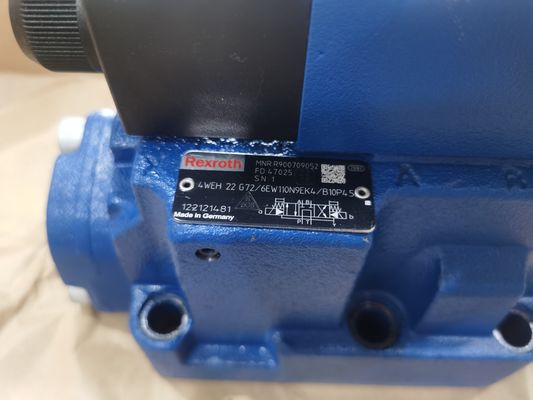 Rexroth R900709052 4WEH22G72/6EW110N9EK4/B10P4.5 4WEH22G7X/6EW110N9EK4B10P4.5 Valf