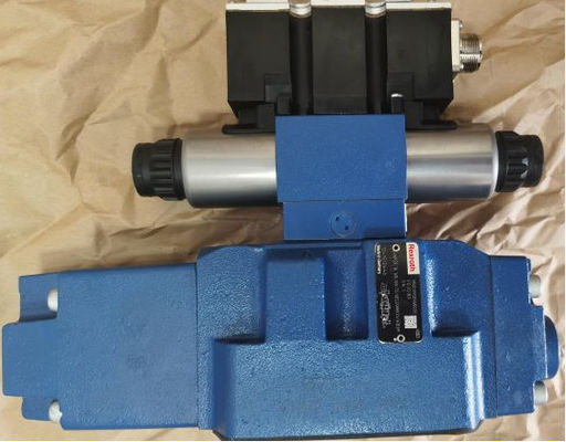 R900968036 4WRZE16W8-100-72/6EG24N9K31/A1D3M 4WRZE16W8-100-7X/6EG24N9K31/A1D3M Oransal Yön Valfi
