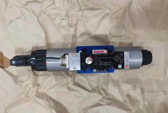 R901305915 4WREE10V50-23/G24K31/A1V-742 4WREE10V50-2X/G24K31/A1V-742 Rexroth 4WREE Oransal Yön Valfi