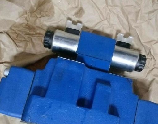 R900932940 H-4WEH25J68/6EG24N9ETK4/B10D3 H-4WEH25J6X/6EG24N9ETK4/B10D3 Rexroth 4WEH25J Serisi Yönlü Makara Valfi